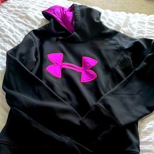 Medium Under Armour hoodie
